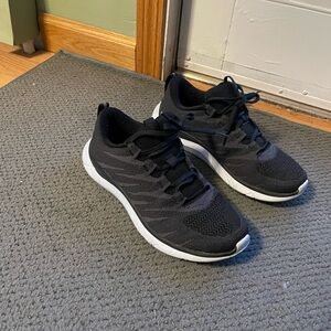 Hoka One Hapanu tennis shoes Sz7